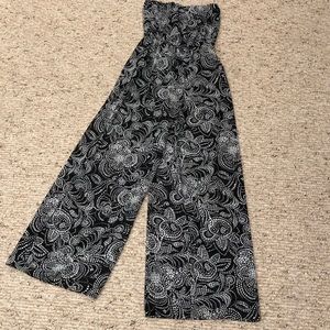S-M: B&W flowy PANTSUIT!
